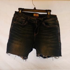 l.e.i. vintage Jean shorts size 5 regular